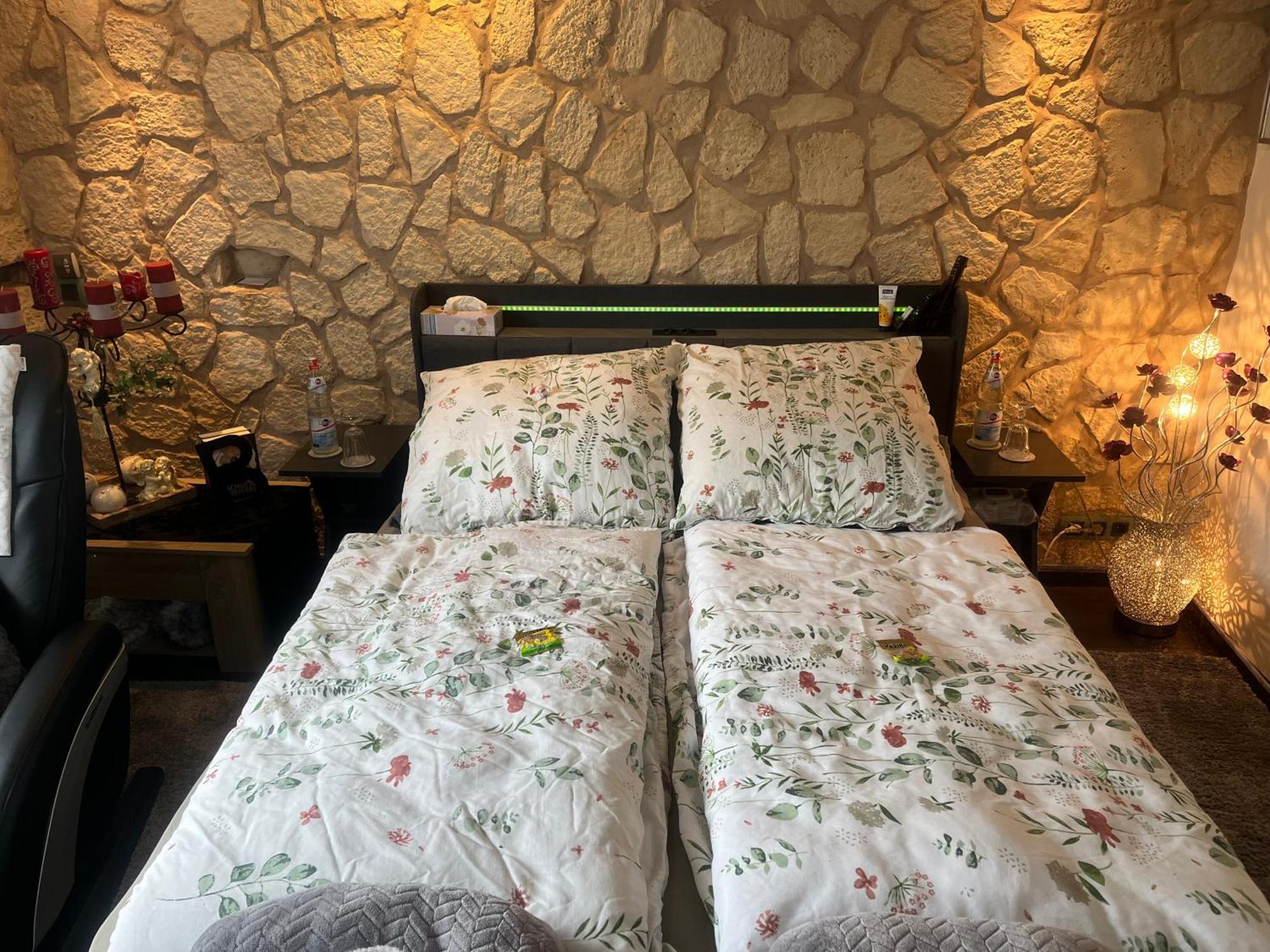 Gaestezimmer In Ratingen Bei Duesseldorf Mit Einem Hauch Luxus Kültér fotó